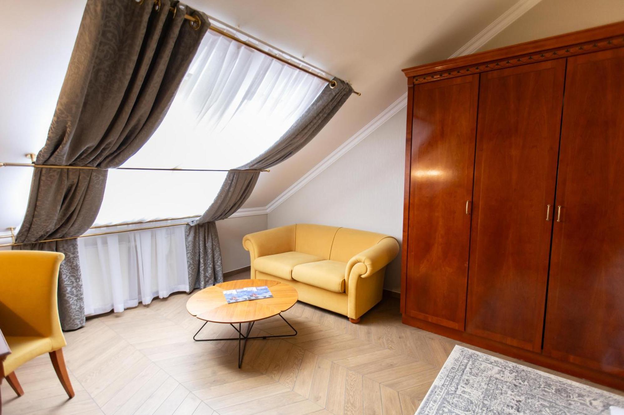 Hotel Waldinger Ösek Dış mekan fotoğraf