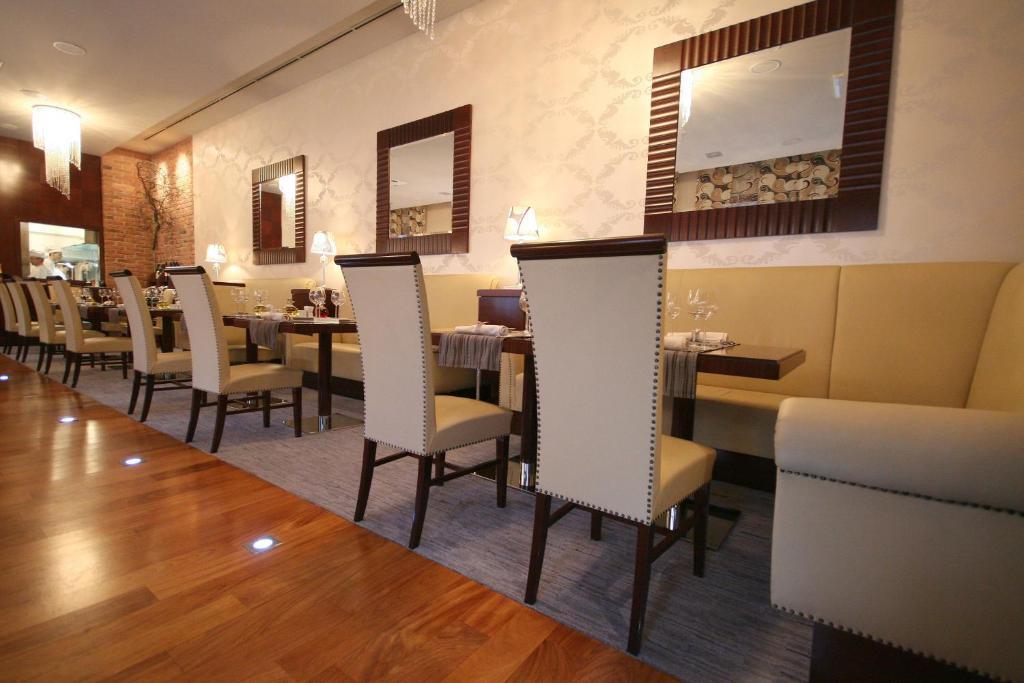 Hotel Waldinger Ösek Dış mekan fotoğraf
